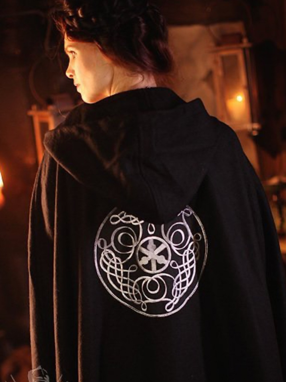 Cloak Hidden in Plain Sight Double Zip Up Black Cape Logo OS